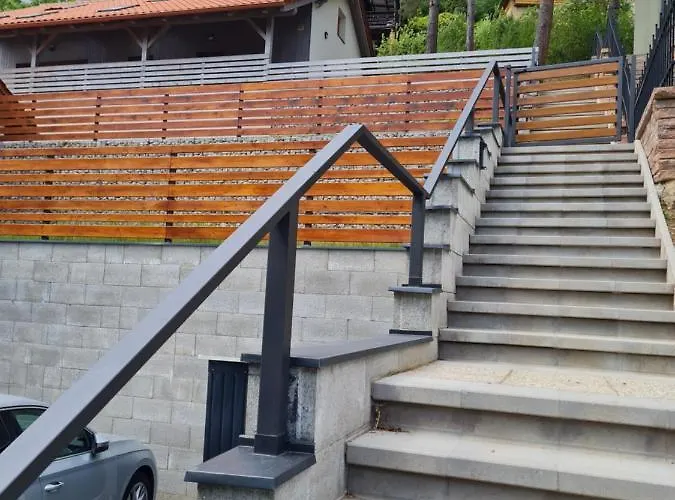 Feriehus Eliska Hrdlicka, U Prahy *